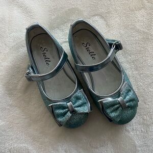 Stelle.  Girls Princess shoes. Shiny blue glittery short heels. Dress up!!